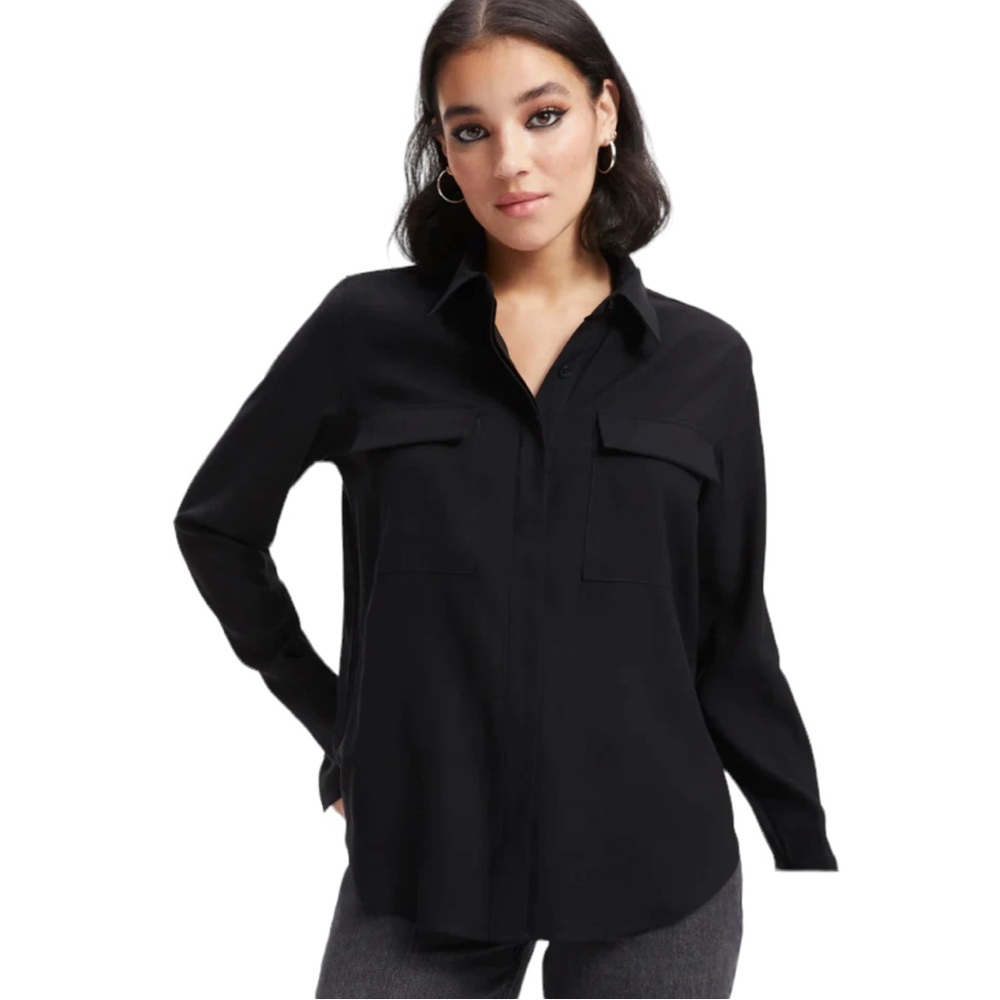 Good American Flap Pocket Button-Up Shirt in Black (4/XL)